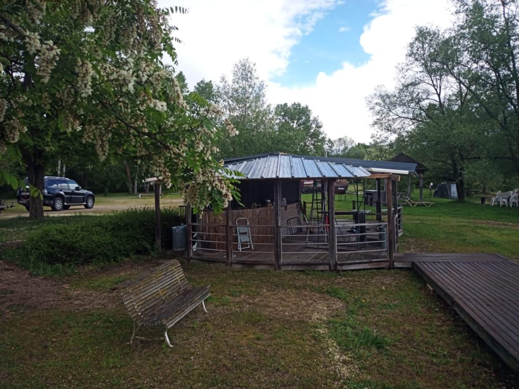 Les Travaux de Calou #6 : Remplacement du toit du Bar 5 travauxcalou6 4