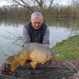 Pêche à la carpe : retrouvailles émouvantes avec Quasimodo, notre mémé