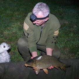Soirée de pêche intense à l’Étang des Arvernes Damona : observation, surprises et moments de vie